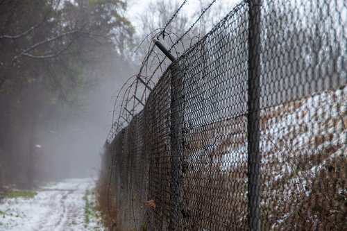 fence  haze  fog