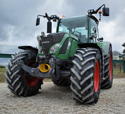 fendt  tractor  machine