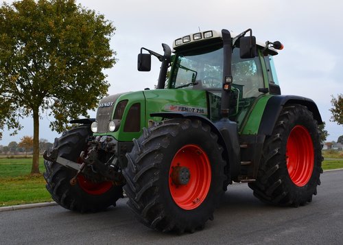 fendt  machine  vehicle