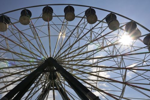 ferris wheel sky