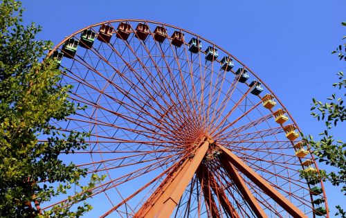 ferris wheel amusement park ride