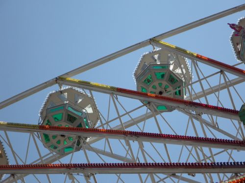 ferris wheel gondolas fair