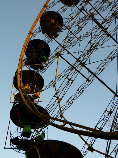 ferris wheel ride carousel