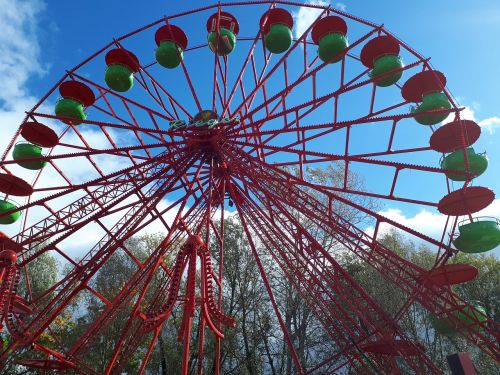 ferris wheel year market folk festival