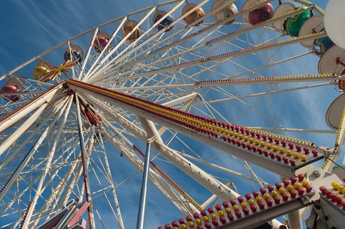 ferris wheel  county fair  summer