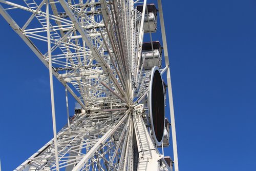 ferris wheel  paris  jardin des tuileries