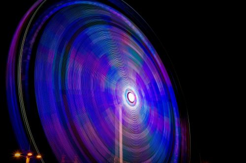 ferris wheel long exposure rotation