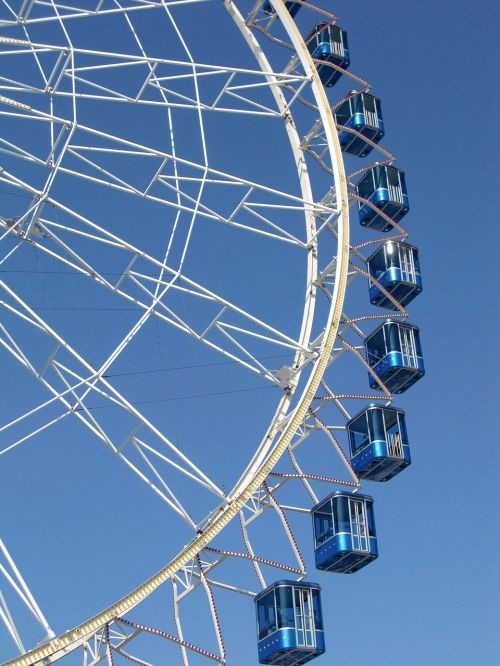 ferris wheel fairground oktoberfest