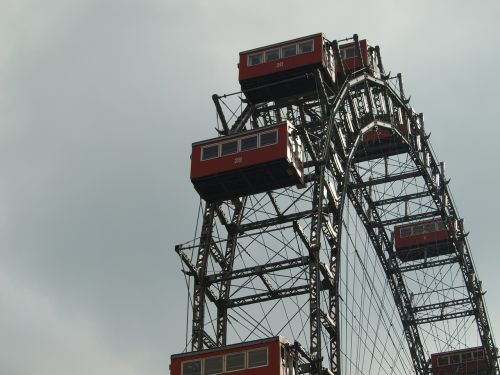 ferris wheel vienna amusement park