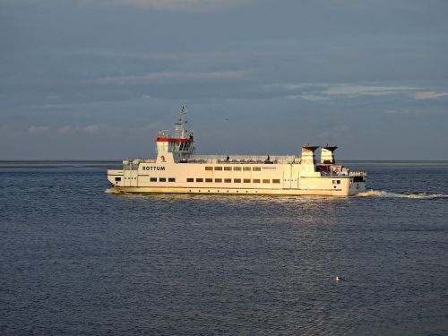 ferry ship boot