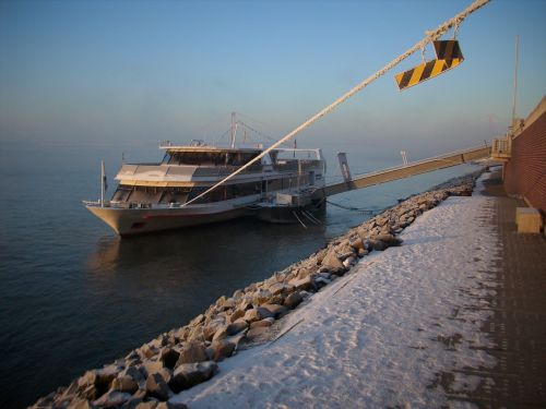 ferry boot emmerich