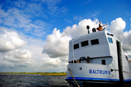 ferry north sea regular services