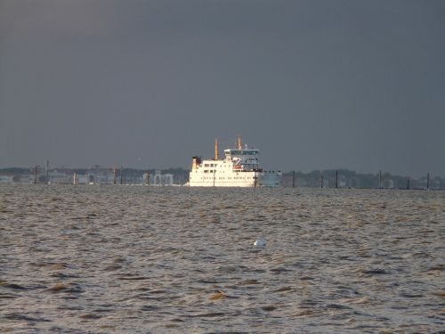 ferry ship boot