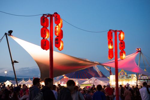 festival lamps sky
