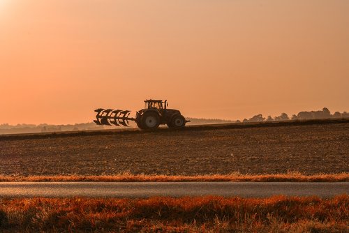 field  tractor  fields