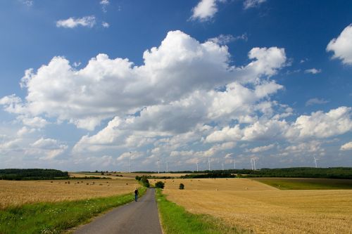 field nature clouds