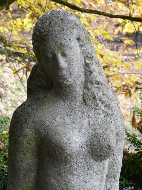 figure stone girl