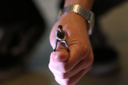 figure miniature hands