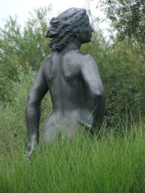 figure statue sculpture