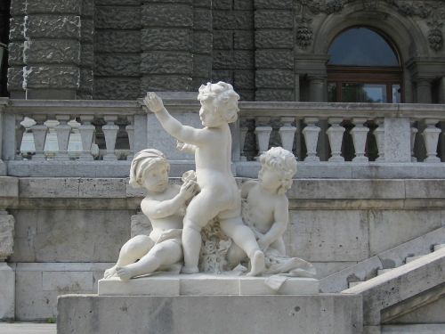 figures sculpture austria