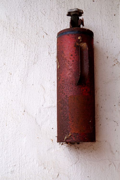 fire extinguisher old rusted