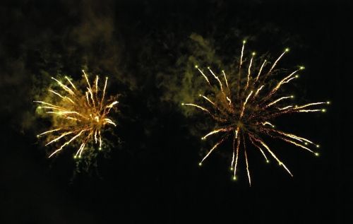 fireworks explosion sparks