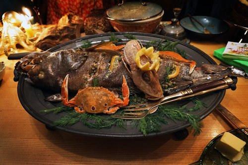 fish  platter  dish