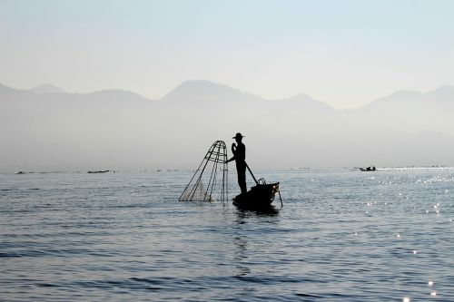 fisherman inle lake shan state