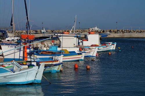 fisherman boats port