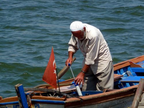 fisherman sea boat