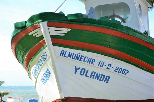 fishing boats sea