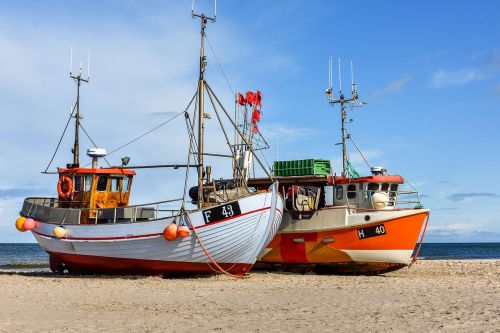 fishing boat beach sea