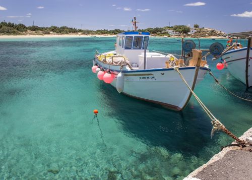 fishing boat pier port