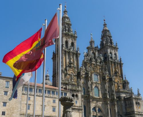 flag cathedral santiago