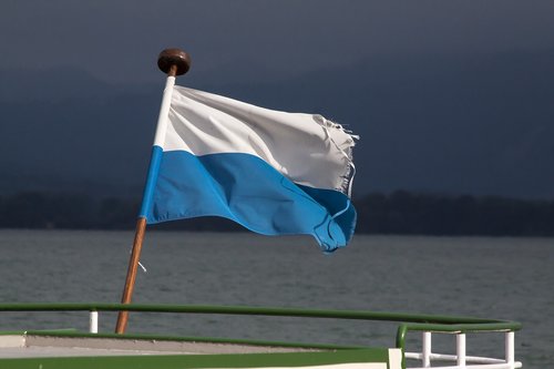 flag  blue  white