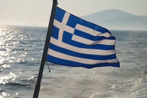 flag greece sea