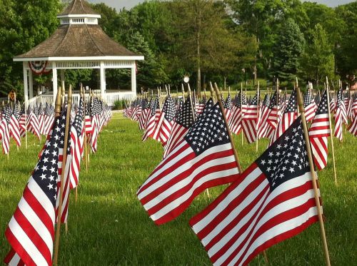 flags american memorial day