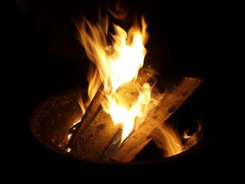 flame burns bonfire