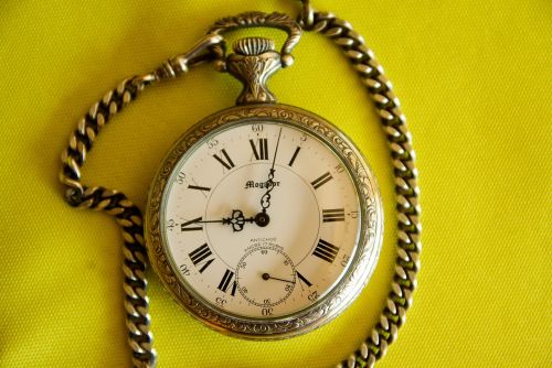 flea market pocket watch time