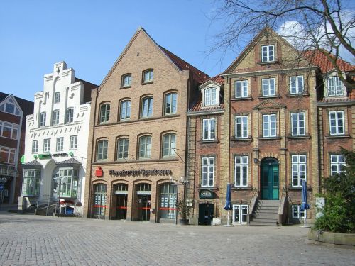 flensburg südermarkt historical houses