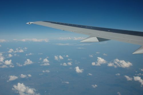 flight the plane cloud