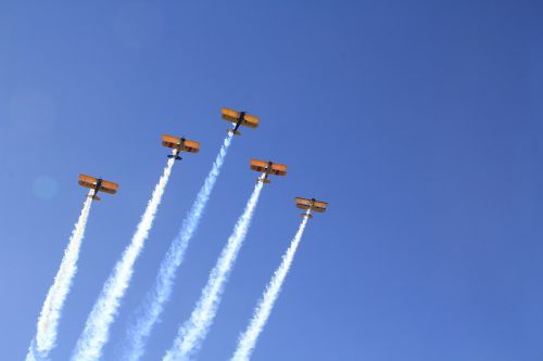 flight formation formation flight airshow