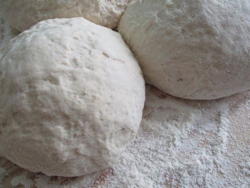 flour dough bread