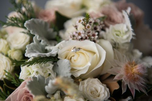 flowers ring bouquet