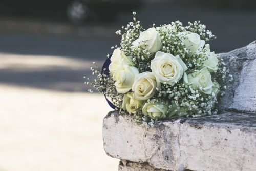 flowers wedding white