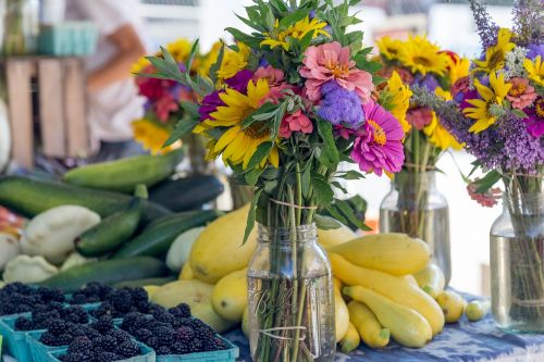 flowers market vegetables