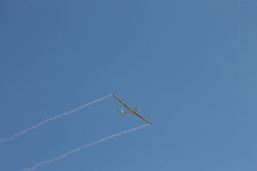 flugshow flight glider pilot