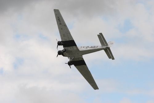 flugshow aircraft junkers