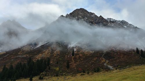 fog clouds mountains