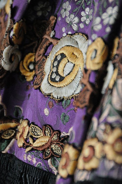 folk embroidery folk art
